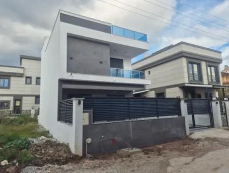 İzmir Seferihisar Payamli Mah.de 3 1 Ultra Luxus Ferienhaus Zu Verkaufen