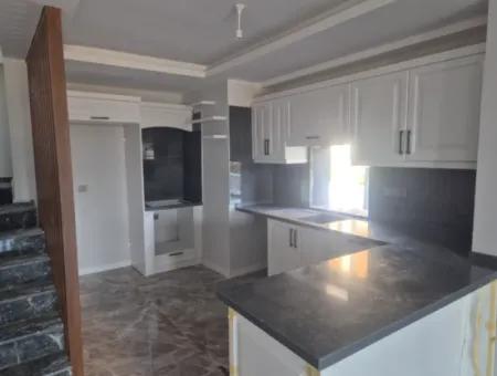 Maisonette-Ferienhaus Zu Verkaufen Mit 2 1 Garten In Izmir, Seferihisar, Doğanbey