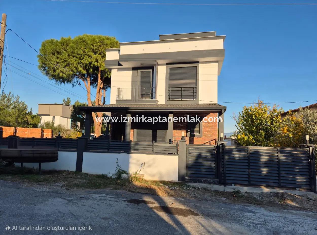 2 1 Duplex Cottage With Garden For Sale In Izmir Seferhisar Doğanbey