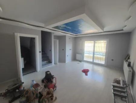 İzmir Seferihisar Mersinalanı Mah.de 3+2 Satılık Dubleks Daire